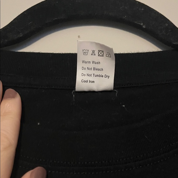 TikTok Shop Black Men's T-Shirt with Jesus 100% Cotton - Picture 3 of 4